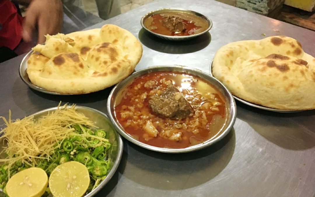 Zakir Nagar is where you’ll get a plate full of deliciousness